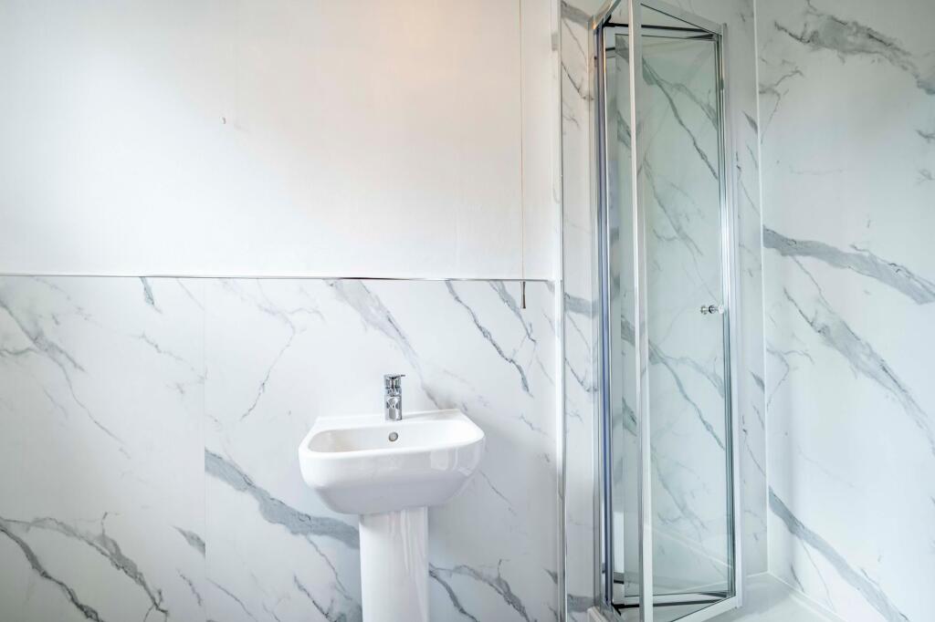 Ensuite Bathroom