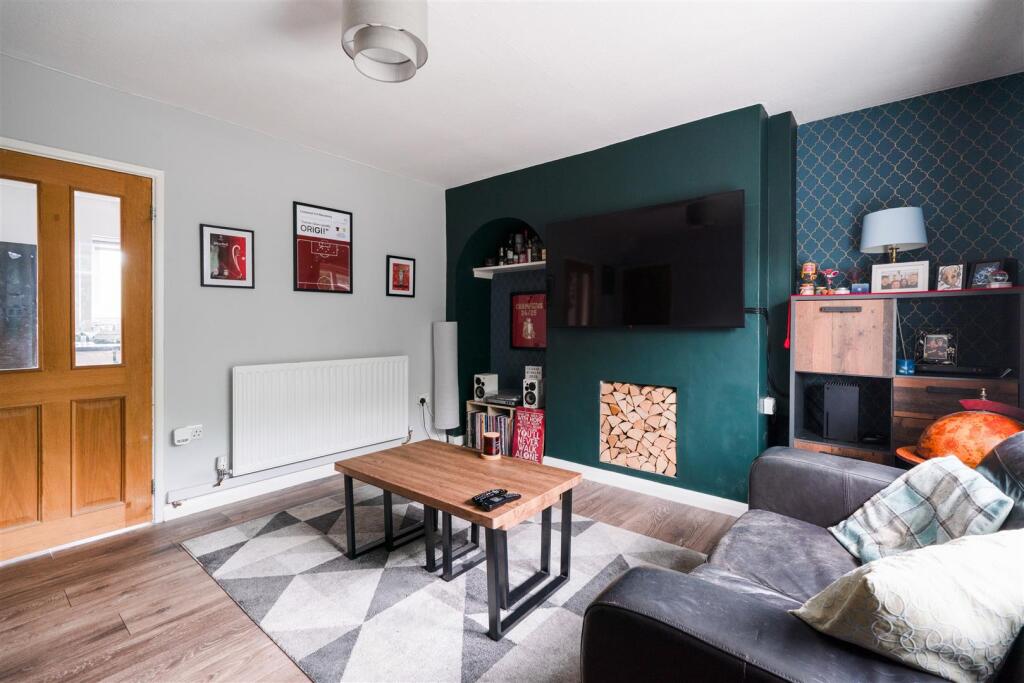 Living Room.jpg