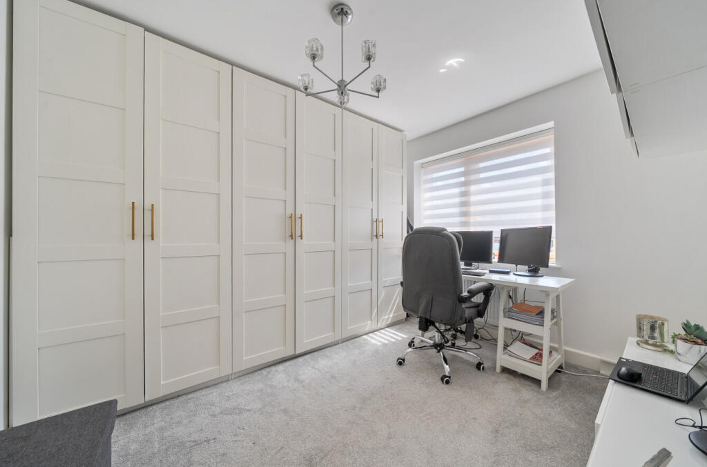 1319219-10-686f8d...