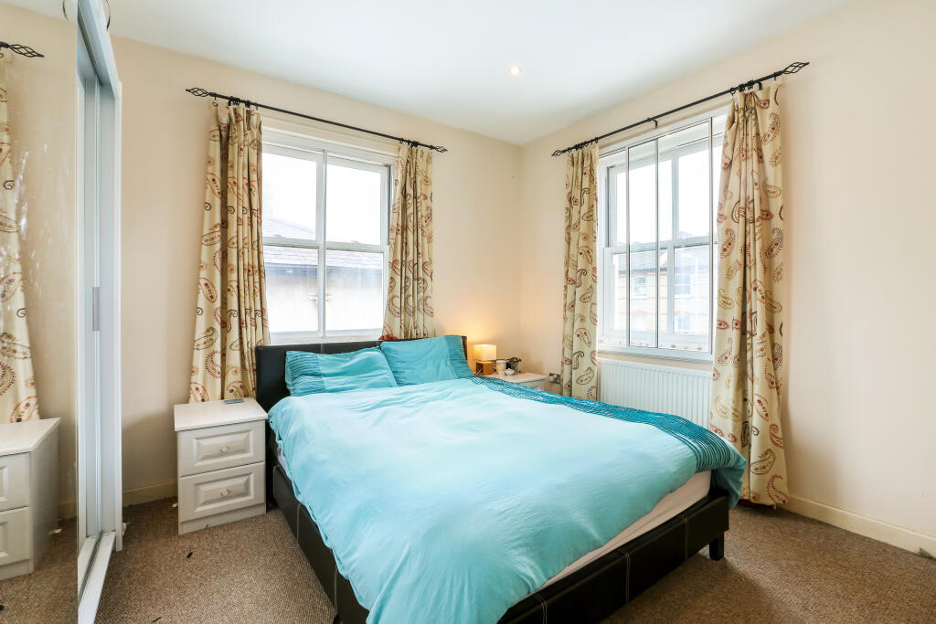 280249 Pheonix Court