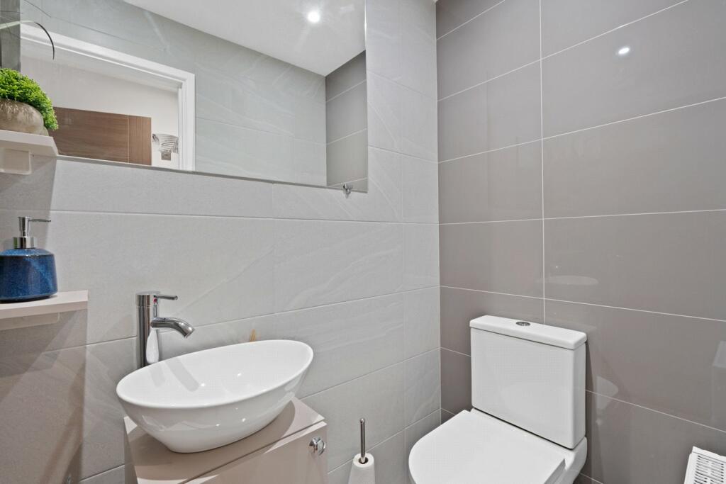 Ensuite Bathroom