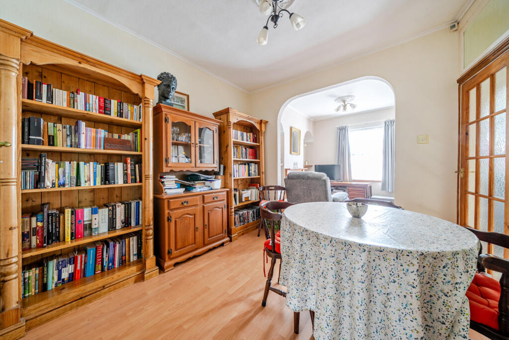 1372588-12-69033c...