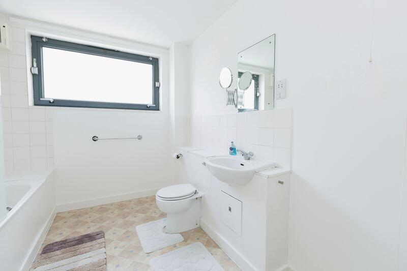 Bathroom (2)