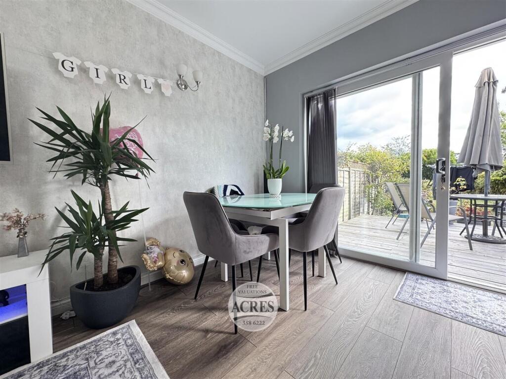 IMG_5525 (Large).jpg