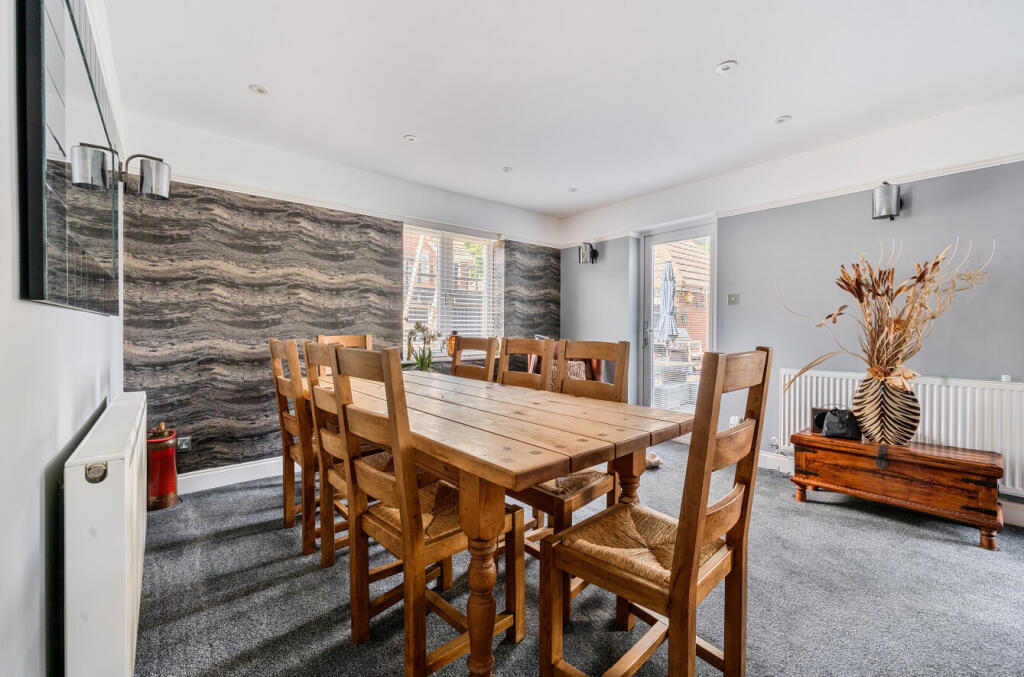 1297225-17-682c9d...