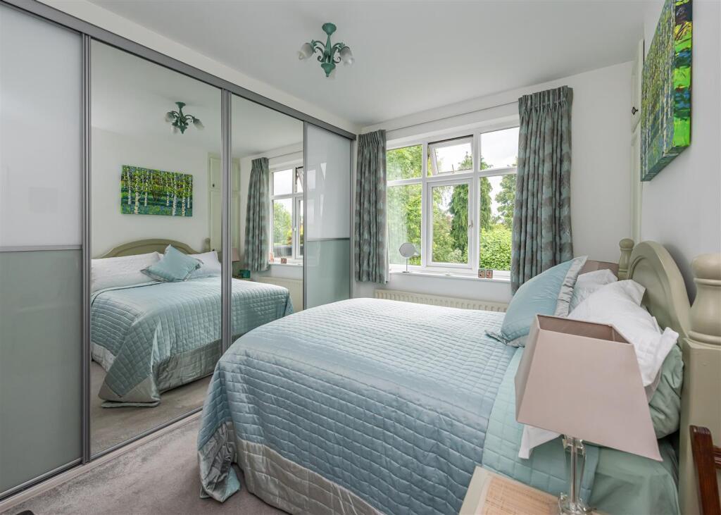 91 Common Road-bed1.jpg