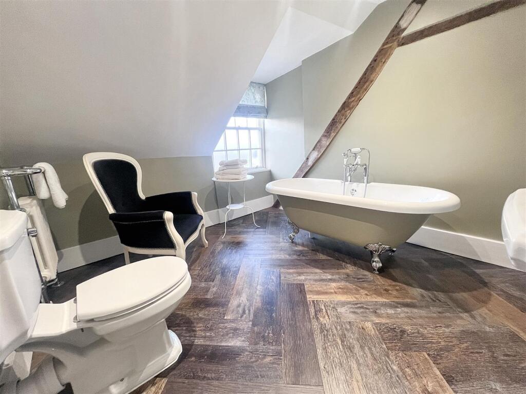 Ensuite