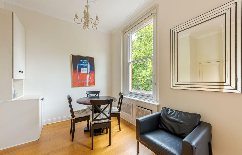 Courtfield Road 6_17-19-4-2. Low Res.jpg