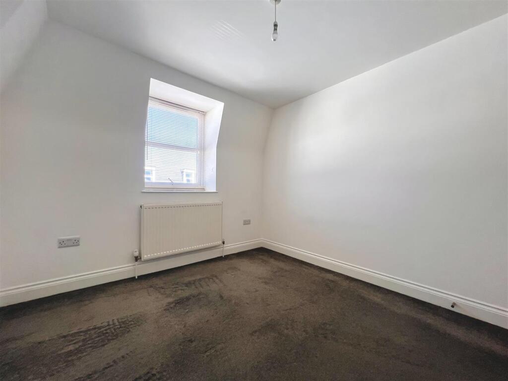 Bedroom2.jpeg