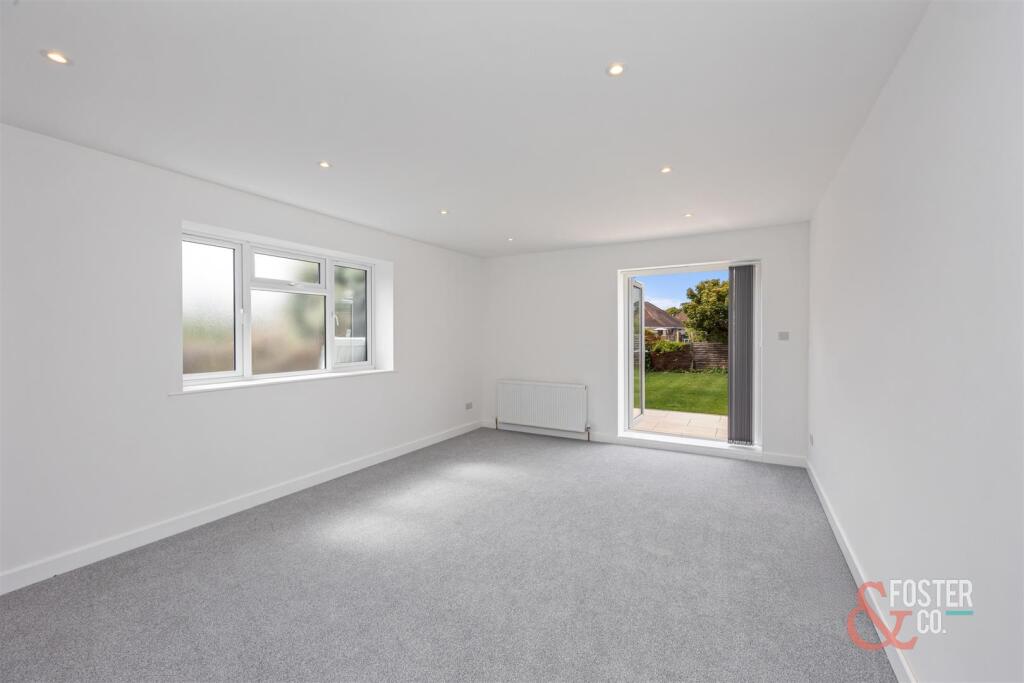 Ashfold Avenue, 5_020.jpg