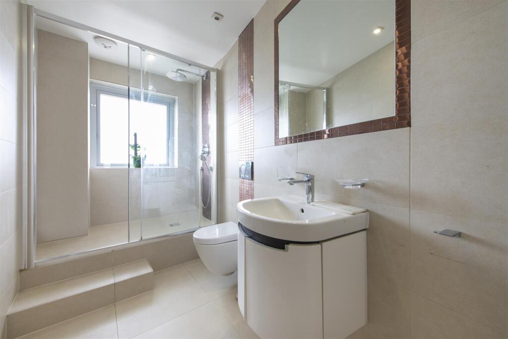 53166 Hi res (8).jpg