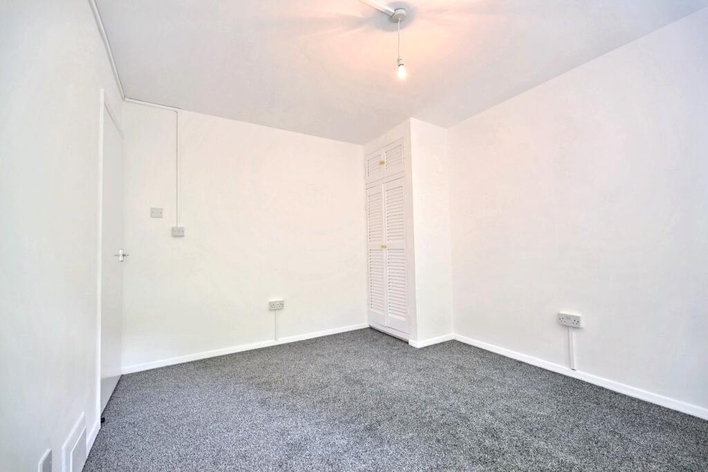 Flat 27, The Hill, Church Hill, Caterham, CR3 6SD