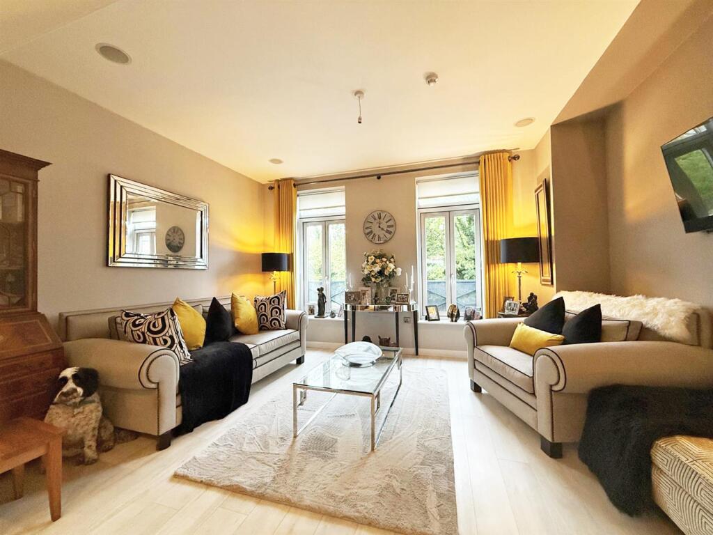 thumbnail_image0 (1) a.jpg