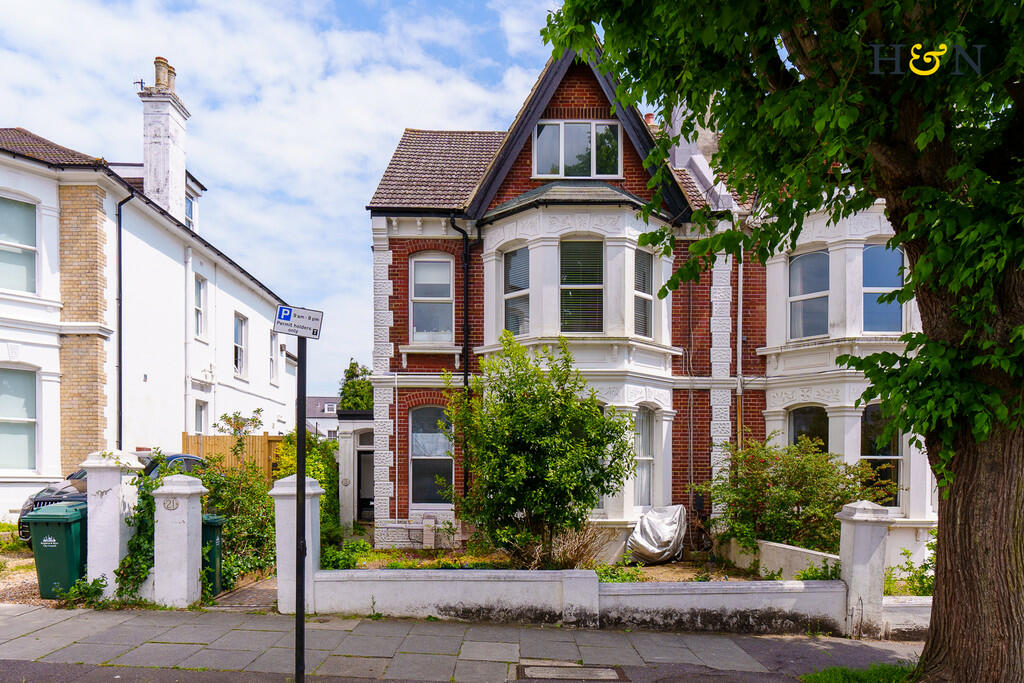Flat 7, 21 Hove P...