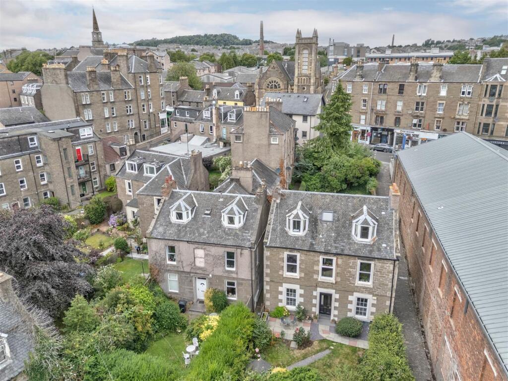 5 Westfield Lane Dundee-2.JPG