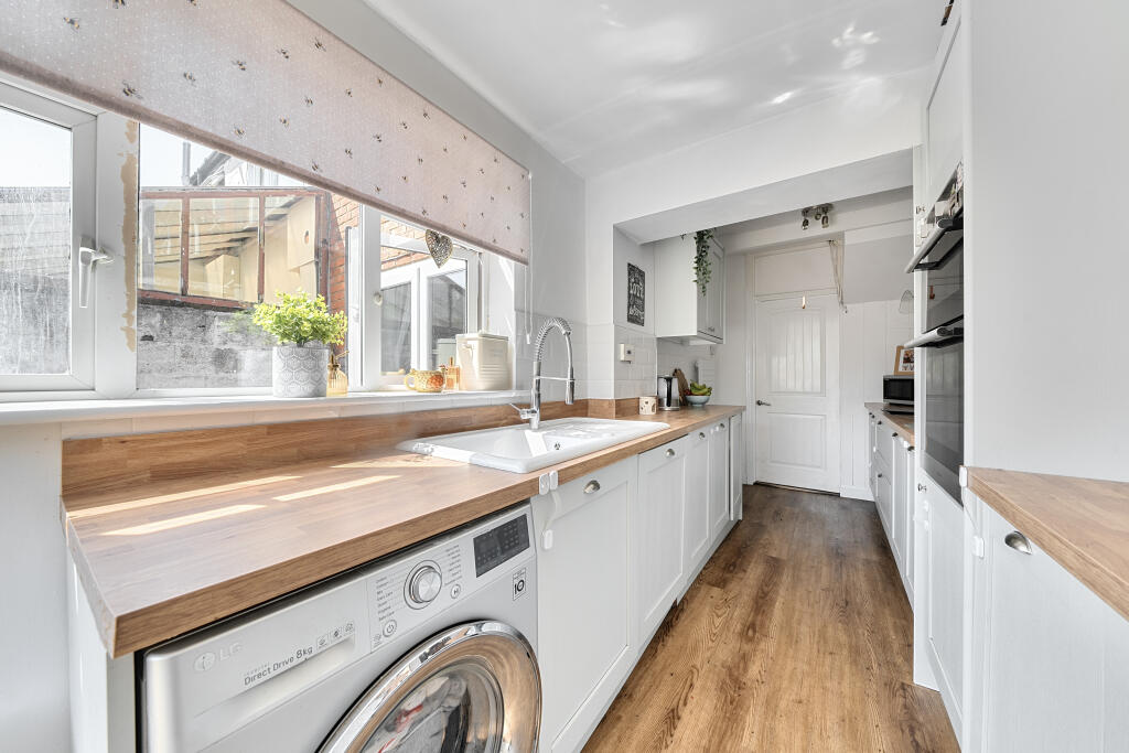 131090910684b02b2bdd60