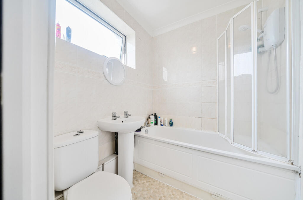 1315397-5-685fef9...