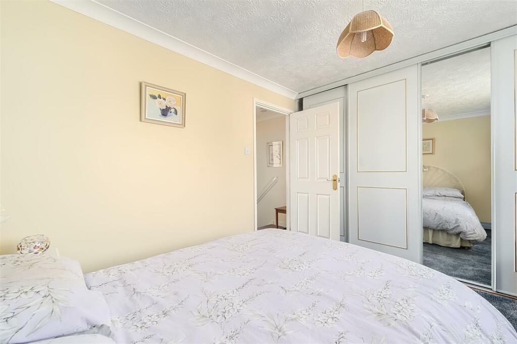 compass court, bn41 (5).jpg