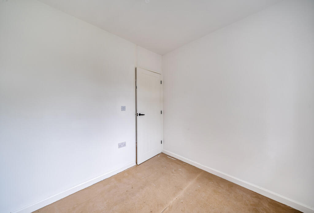 1357660-15-68cadd...