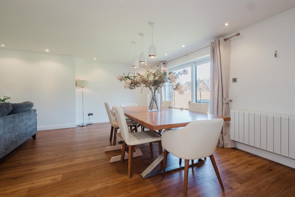 Open Plan Living Din