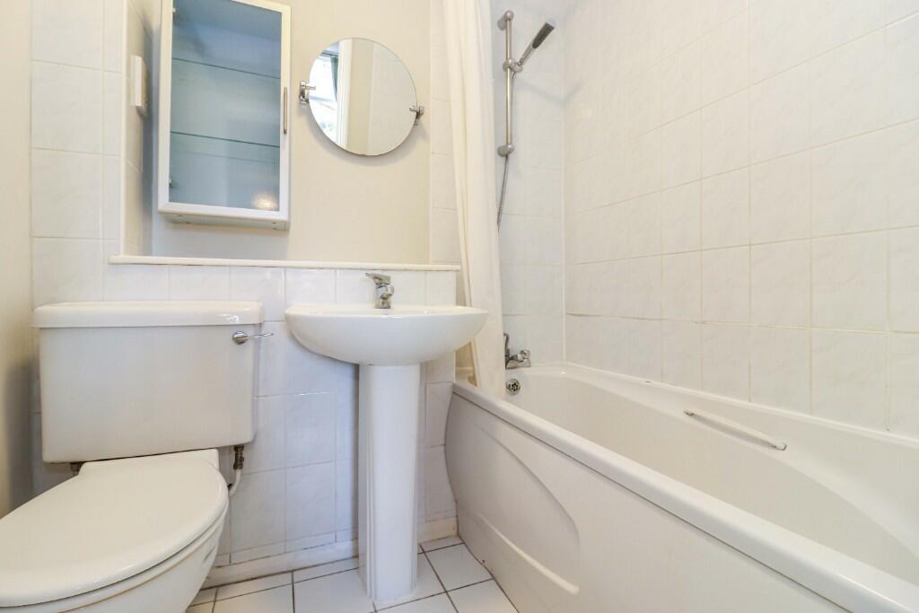 Ensuite bathroom