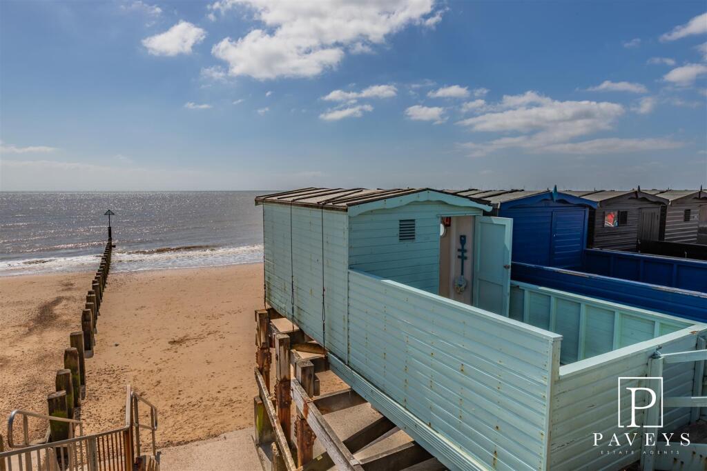 SEA &amp; BEACH VIEWS