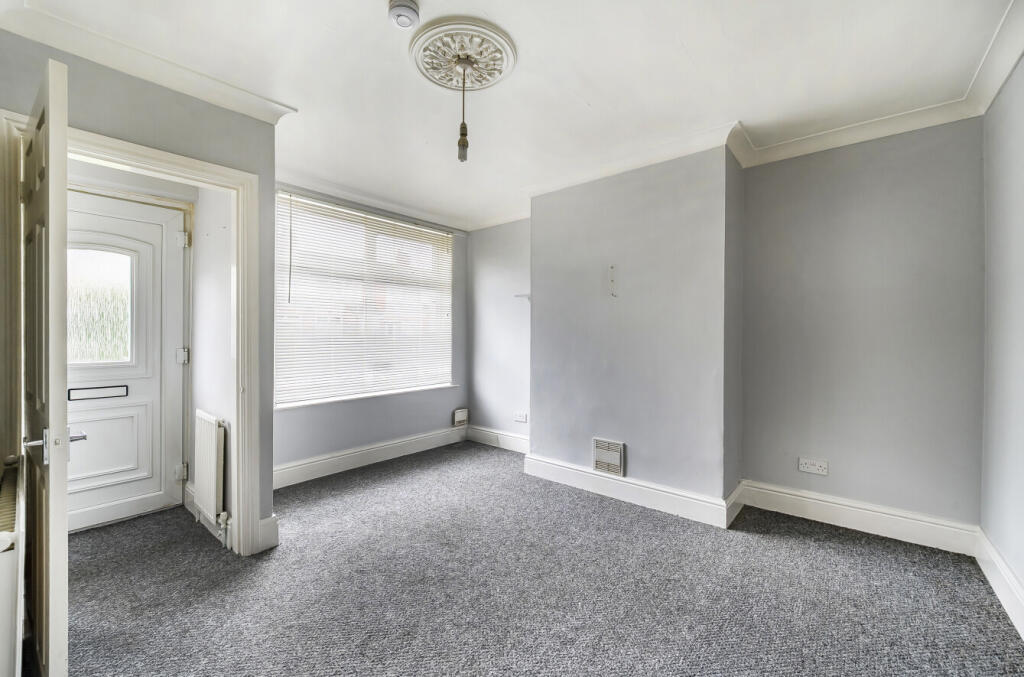 1386177-4-69285bf...