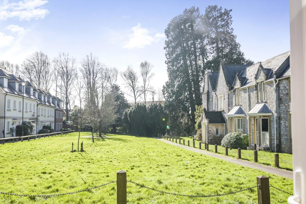 Aspect Over Greenery