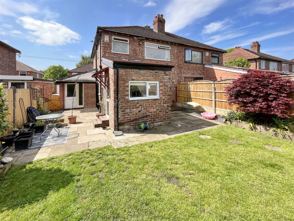 Rear of Property 2.jpg