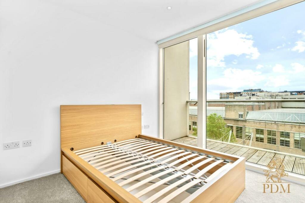 APT 513 Nottingham One Canal Street Nottingham NG1