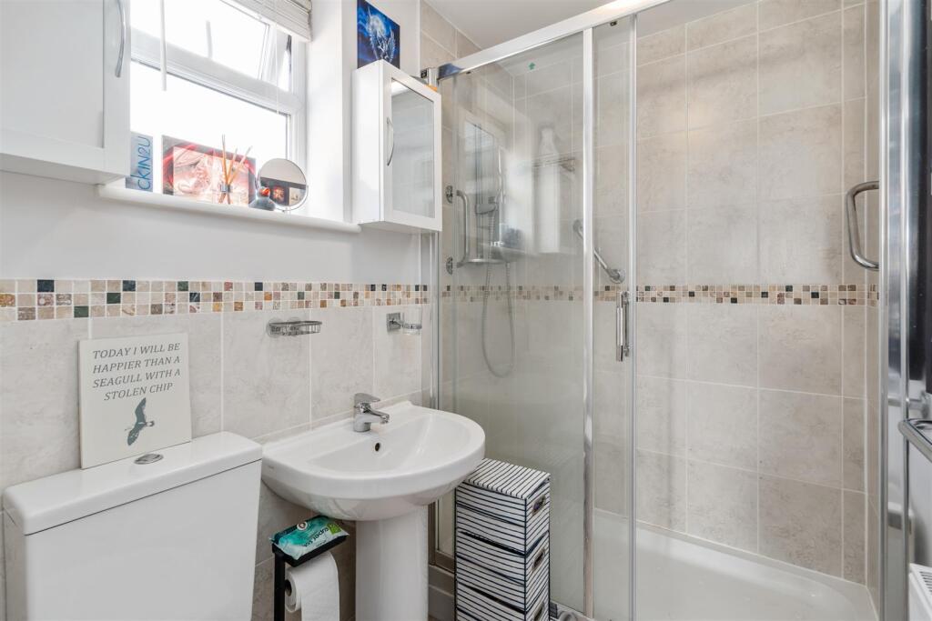 45 Hollywell Road_13.jpg