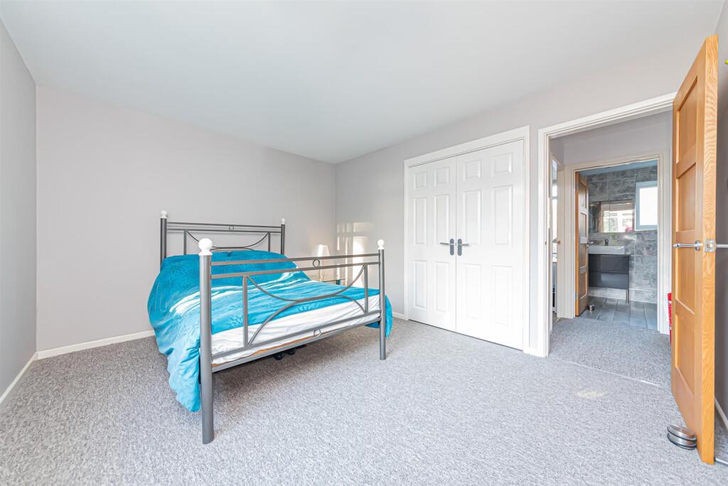 6 Birch Court (3).jpg