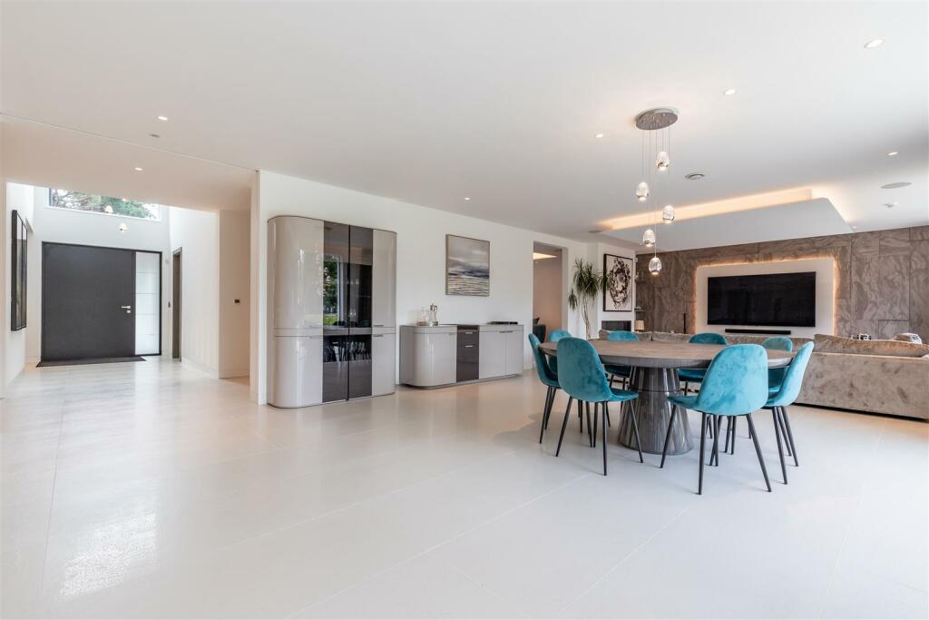Open Plan Living