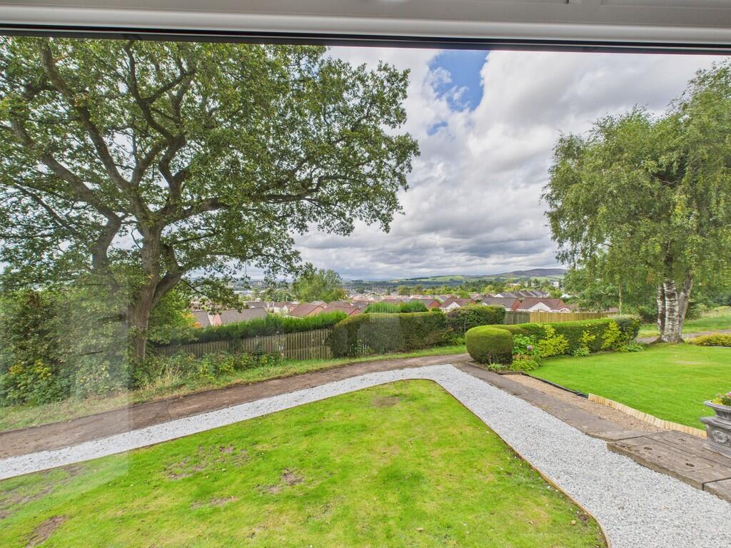 CAM05526G0-PR0031...