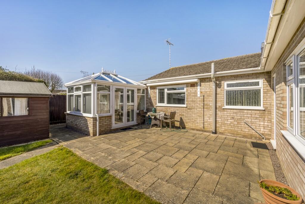 19 Reynolds Gardens (Moulton)-10