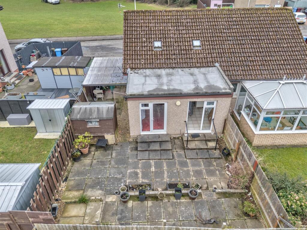 23 Chirnside Place Dundee-3.JPG