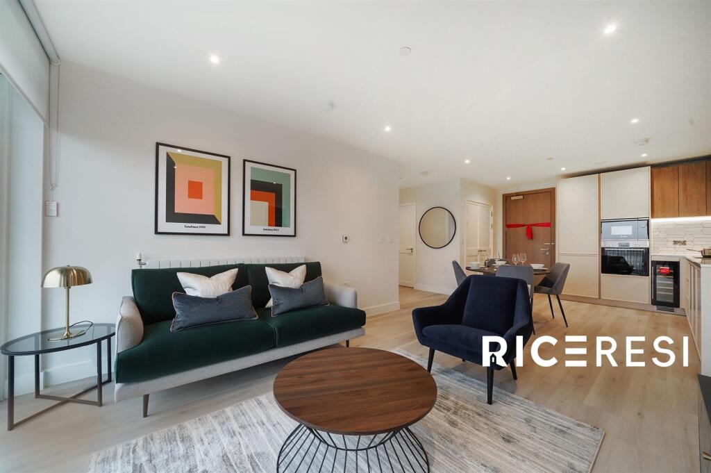 Kitchen/Living/Dining