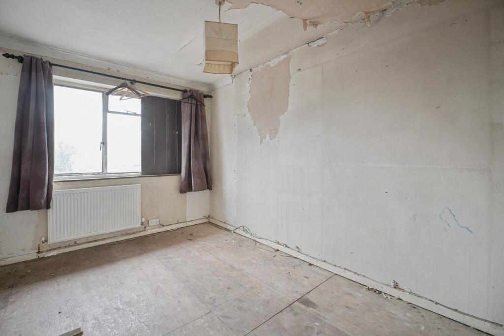 354B Kingston Road, Epsom, Surrey, KT19 0DT