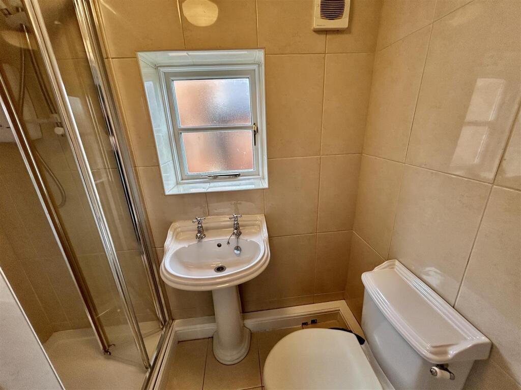 shower.JPG