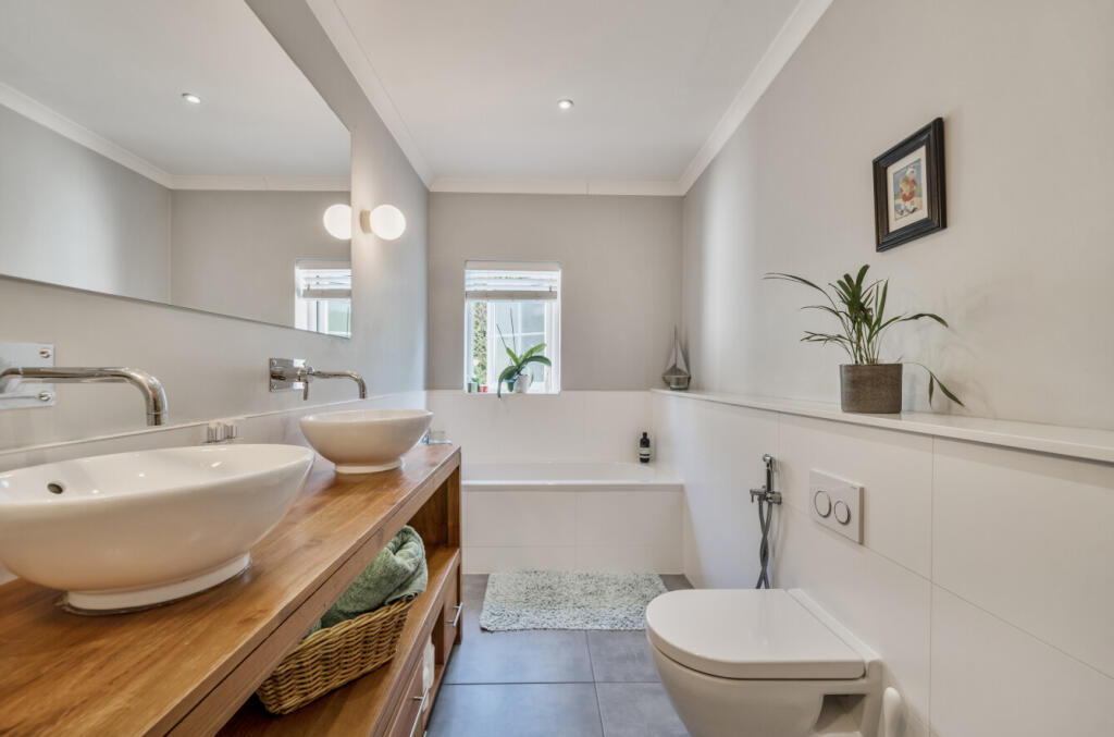 1336618-11-689606...