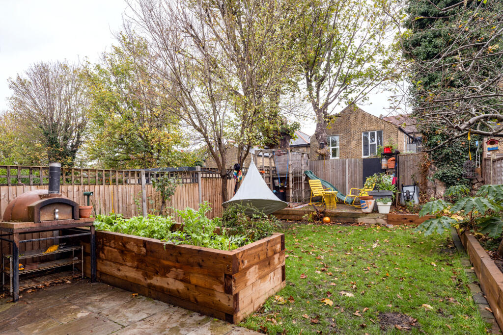 322112 - a0OP600000C3VZpMAN_N45.jpg