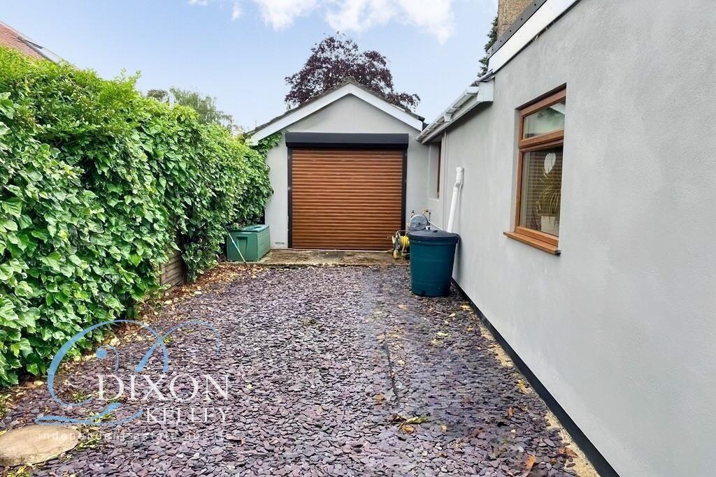 Attached Garage