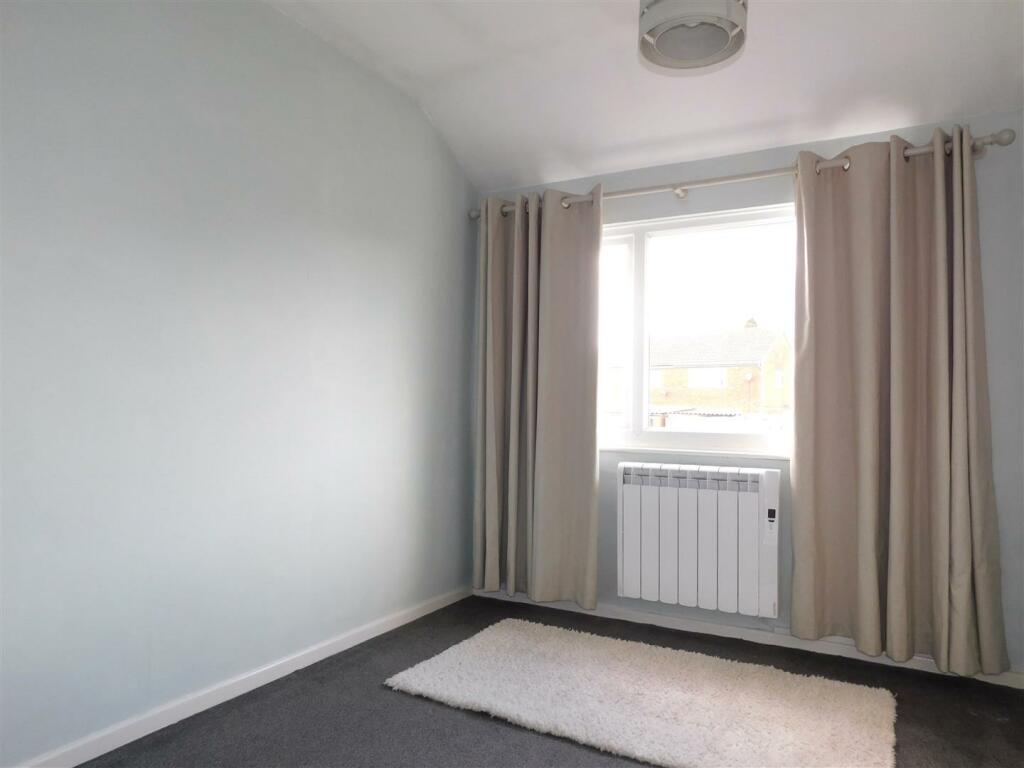 Bedroom.JPG