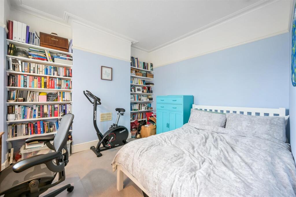 7 TREWINCE ROAD,18.jpg