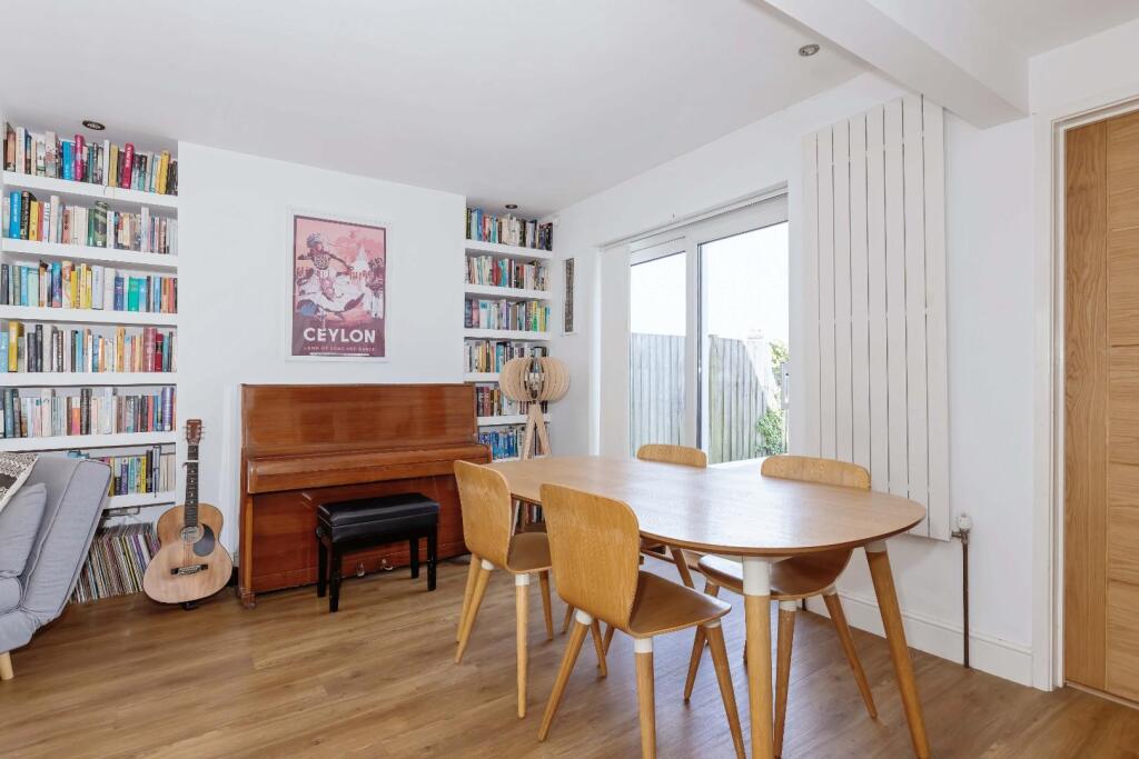 Hangleton Gardens_13.jpg