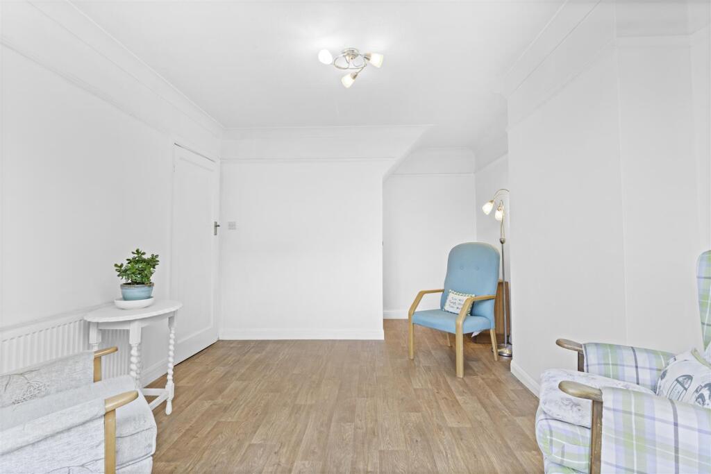 dining room #5.jpg