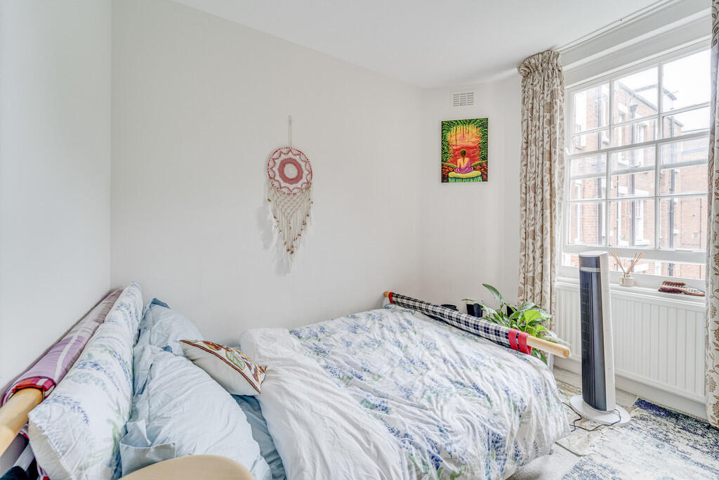 IMG_38833_16_larg...