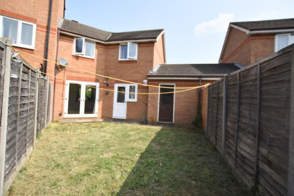 40 Rhodes Place back view