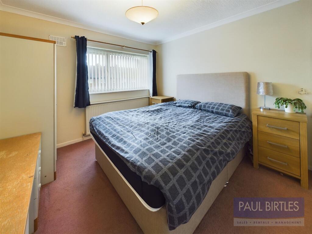 CAM01301G0-PR0439-STILL014.jpg
