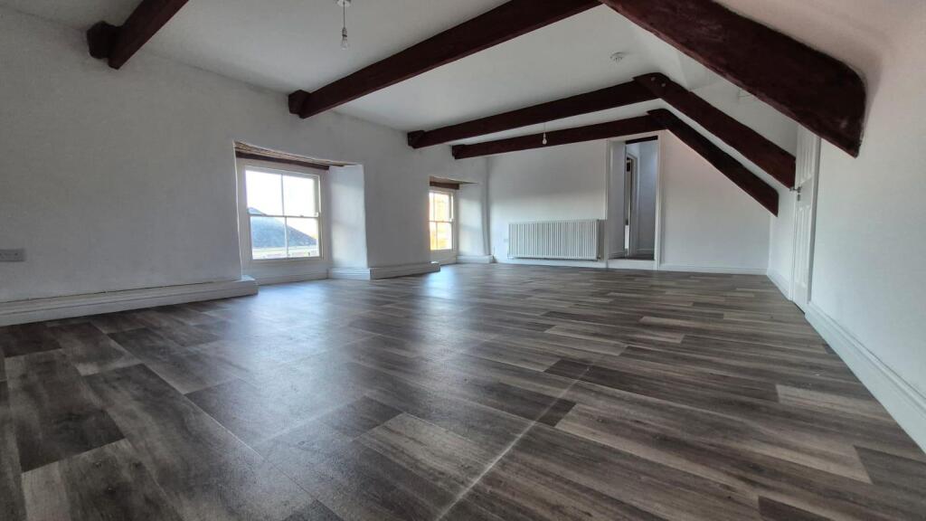 210bDS Living Room 1.jpeg